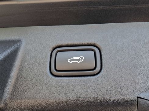 Used 2023 Hyundai Tucson Limited AWD/4WD image 31