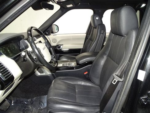 Used 2017 Land Rover Range Rover HSE AWD/4WD image 10