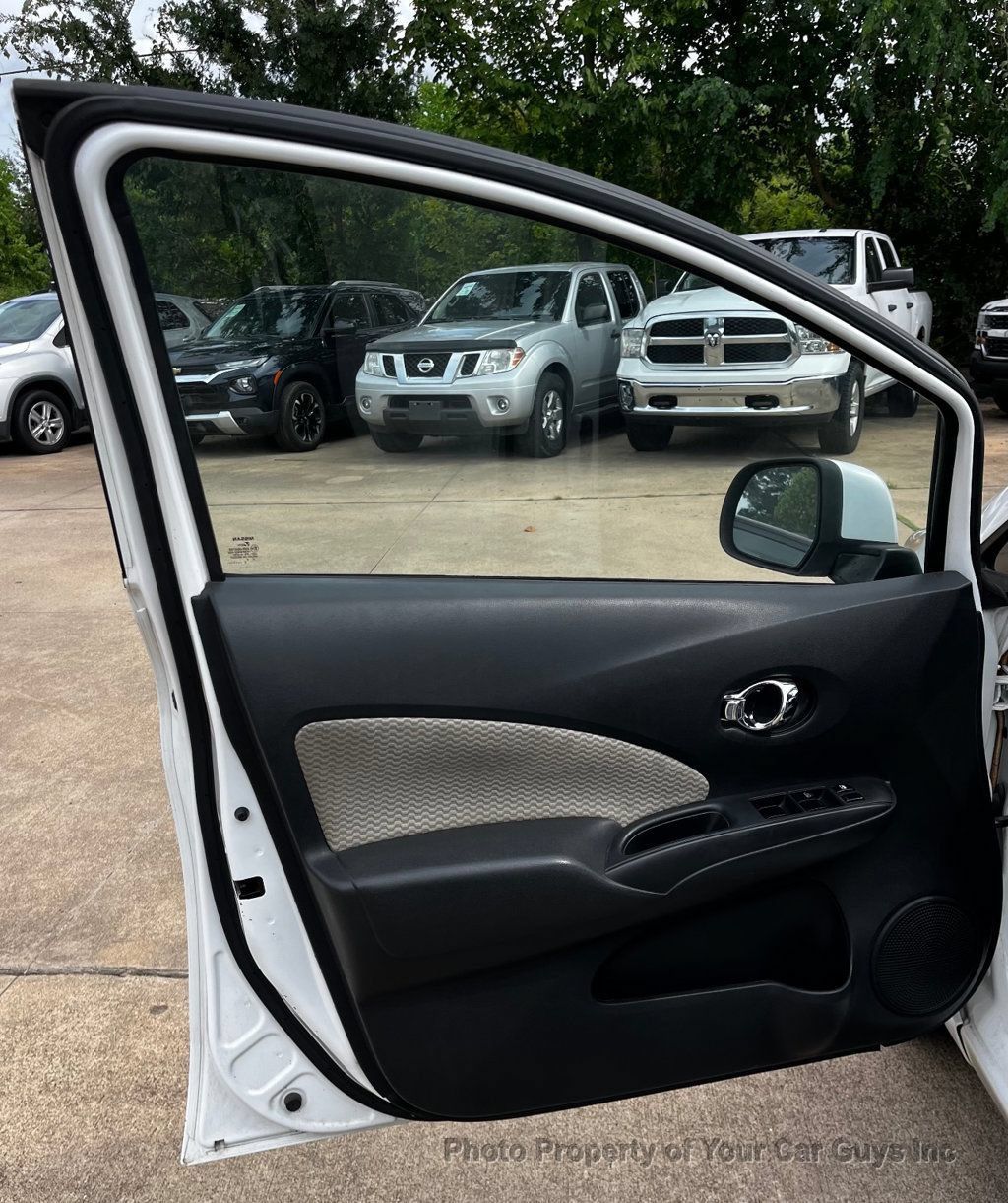 Used 2014 Nissan Versa Note SV FWD image 20