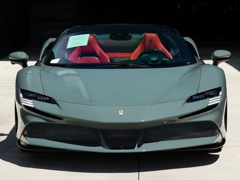 Certified 2025 Ferrari SF90 Spider AWD/4WD image 36