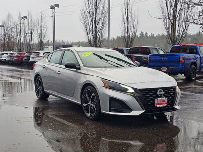 Used 2023 Nissan Altima 2.5 SR