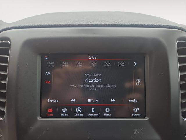 Used 2019 Jeep Compass Latitude AWD/4WD image 22