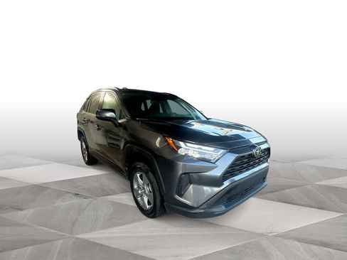 Used 2025 Toyota RAV4 XLE FWD image 2