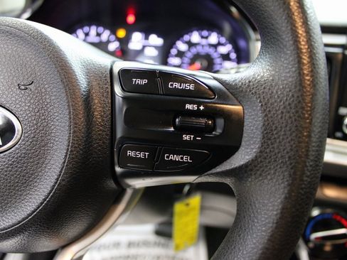 Used 2021 Kia Rio S image 21