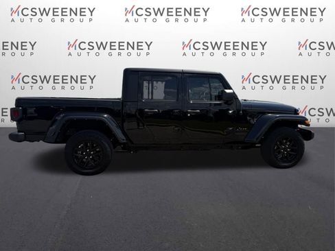Used 2022 Jeep Gladiator Sport AWD/4WD image 8