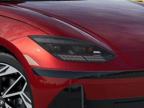 New 2025 Hyundai Ioniq 6 SEL image 9