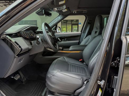 Used 2024 Land Rover Range Rover Sport SV Edition One Obsidian Black image 27