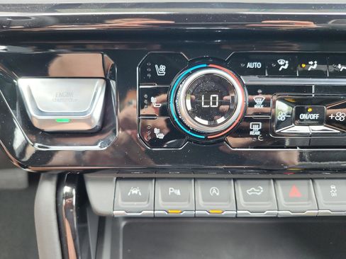 New 2026 GMC Sierra 1500 AT4X AWD/4WD image 19