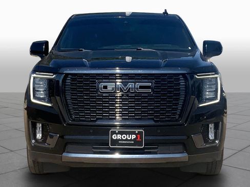 Used 2023 GMC Yukon Denali Ultimate w/ LPO, Floor Liner Package AWD/4WD image 4