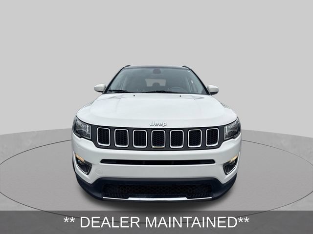 Used 2018 Jeep Compass Limited AWD/4WD image 2