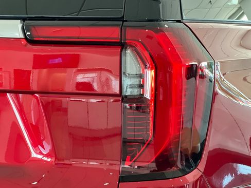 New 2026 GMC Yukon Denali AWD/4WD image 26