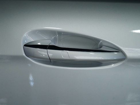 Used 2018 Mercedes-Benz SL 450 image 32