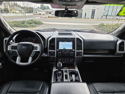 Used 2018 Ford F150 Lariat w/ FX4 Off-Road Package image 10