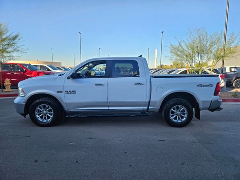 Used 2018 RAM 1500 SLT image 2
