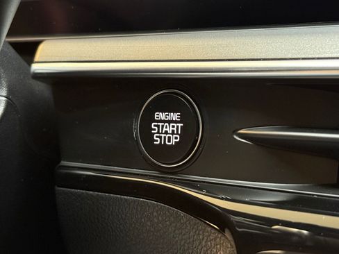 Used 2025 Kia K5 GT w/ GT1 Package image 40