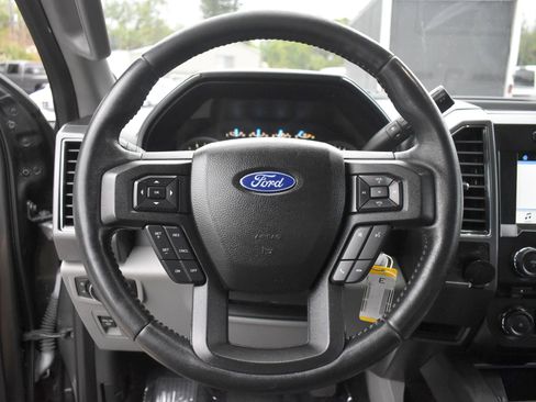 Used 2017 Ford F150 XLT w/ Equipment Group 302A Luxury image 23