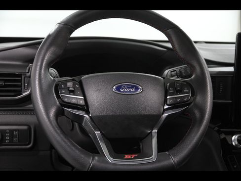 Used 2023 Ford Explorer ST w/ Equipment Group 401A AWD/4WD image 8