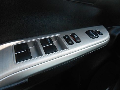 Used 2014 Toyota Camry SE w/ Fleet Convenience Package FWD image 17