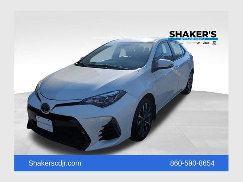 Used 2018 Toyota Corolla SE image 1
