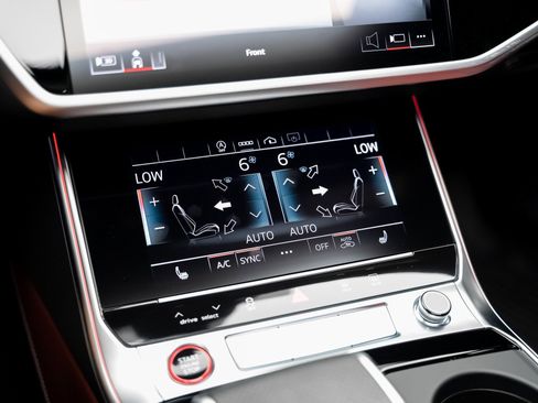 Used 2024 Audi S6 Premium Plus w/ Premium Plus Package image 51