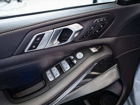 Used 2023 BMW X7 M60i w/ Executive Package image 21