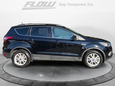 Used 2018 Ford Escape SE AWD/4WD image 10