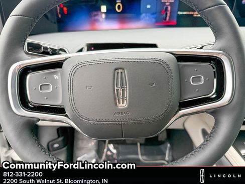 New 2026 Lincoln Nautilus Premier image 14