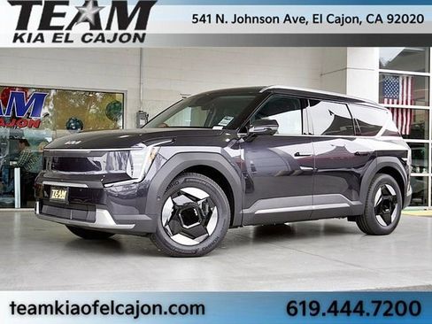 New 2026 Kia EV9 Wind image 2
