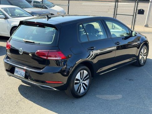 Used 2019 Volkswagen e-Golf SEL Premium image 5