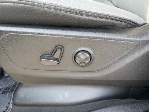 Used 2019 RAM 1500 Big Horn image 17