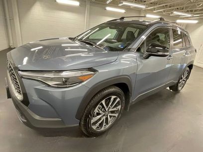 Used 2025 Toyota Corolla Cross XLE w/ Convenience Package