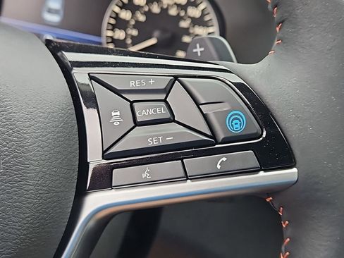 Certified 2024 Nissan Altima 2.0 SR FWD image 13