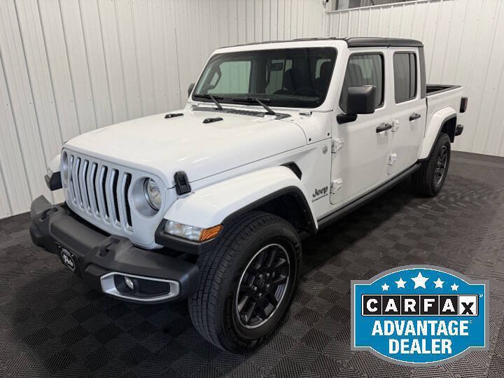 Used 2023 Jeep Gladiator Overland AWD/4WD image 1