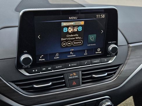 New 2025 Nissan Altima 2.5 SV image 16