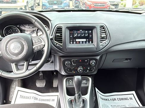 Used 2021 Jeep Compass Sport FWD image 17