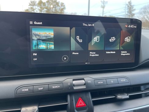 Used 2025 Kia K4 LX image 10