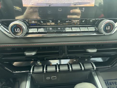 New 2025 Chevrolet Colorado Z71 w/ Z71 Convenience Package 2 image 21