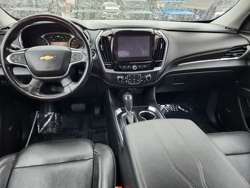 Used 2019 Chevrolet Traverse LT w/ LT Premium Package image 7