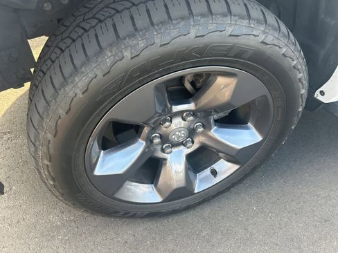 Used 2023 RAM 1500 Big Horn image 15