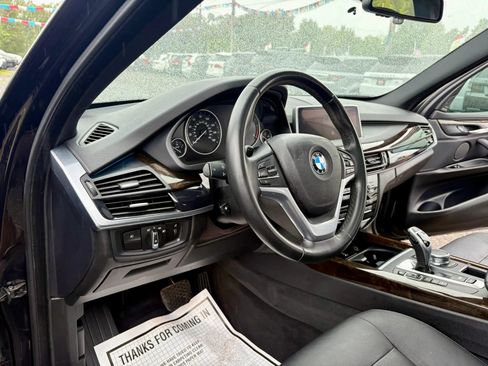 Used 2018 BMW X5 xDrive35d w/ M Sport Package AWD/4WD image 16
