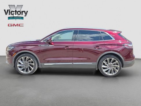 Used 2023 Lincoln Nautilus Reserve w/ Equipment Group 202A AWD/4WD image 6