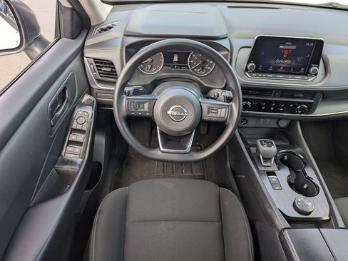 Used 2024 Nissan Rogue S AWD/4WD image 26