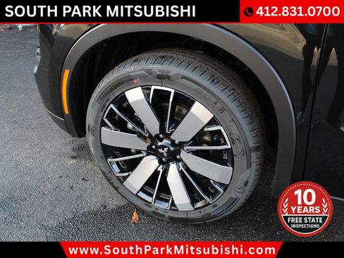 New 2026 Mitsubishi Outlander SE image 28