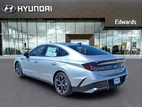 New 2025 Hyundai Sonata SEL image 5
