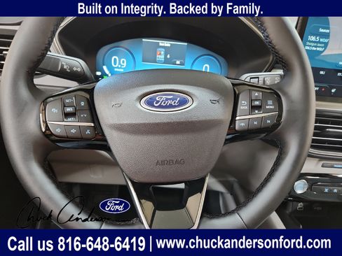 New 2025 Ford Escape Active AWD/4WD image 23