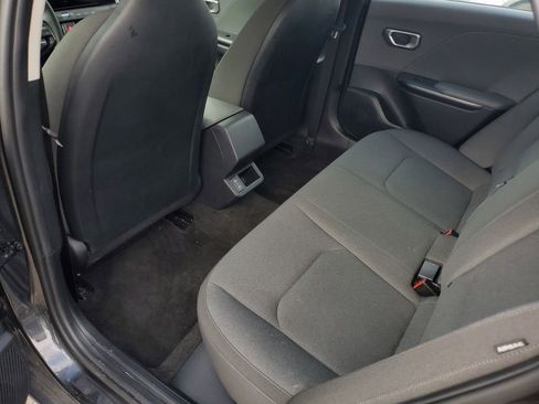 Used 2025 Kia K4 LXS image 26