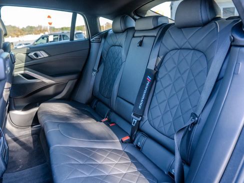Used 2023 BMW X6 xDrive40i w/ M Sport Package image 20