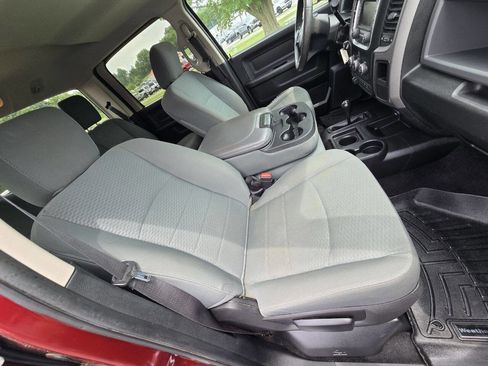 Used 2016 RAM 3500 Tradesman w/ Chrome Appearance Group AWD/4WD image 13