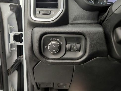 Used 2022 RAM 2500 Laramie AWD/4WD image 51