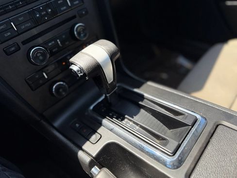 Used 2012 Ford Mustang Coupe RWD image 15